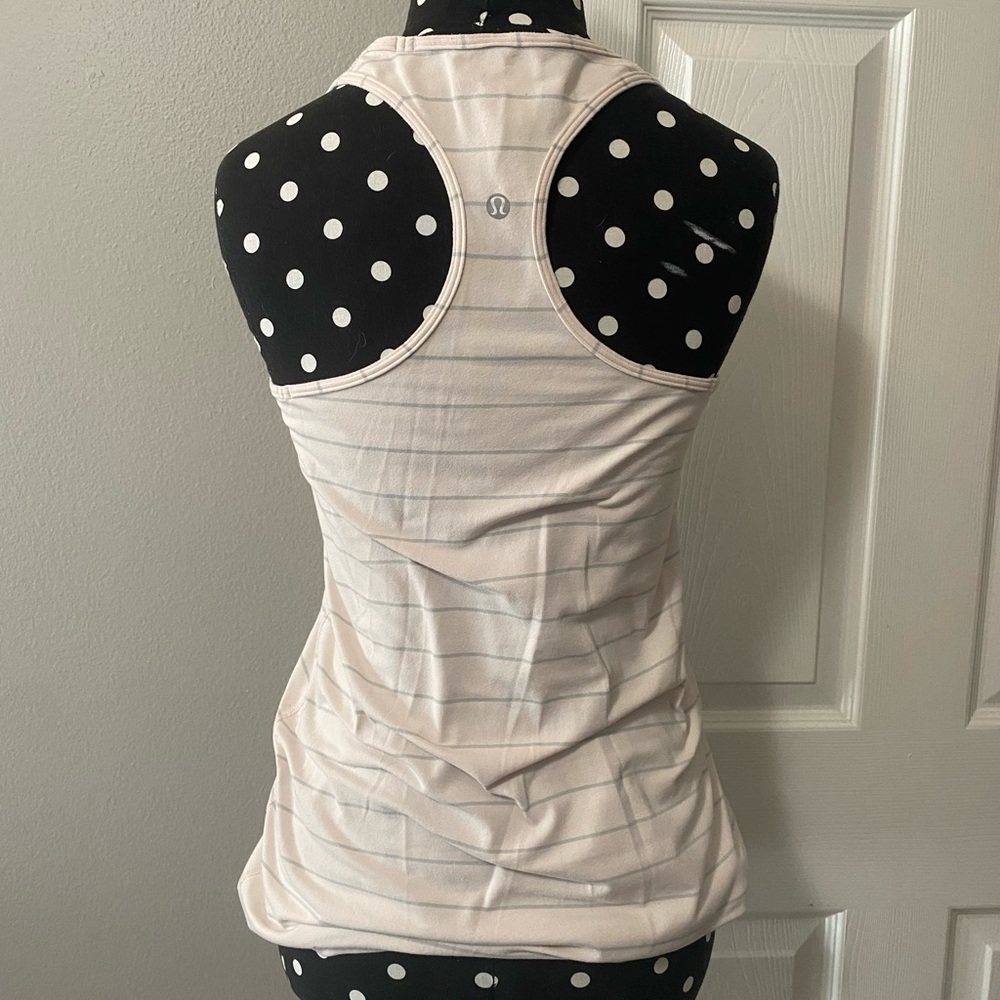 Lululemon CRB tank. Size 10. EUC - Picture 3 of 5